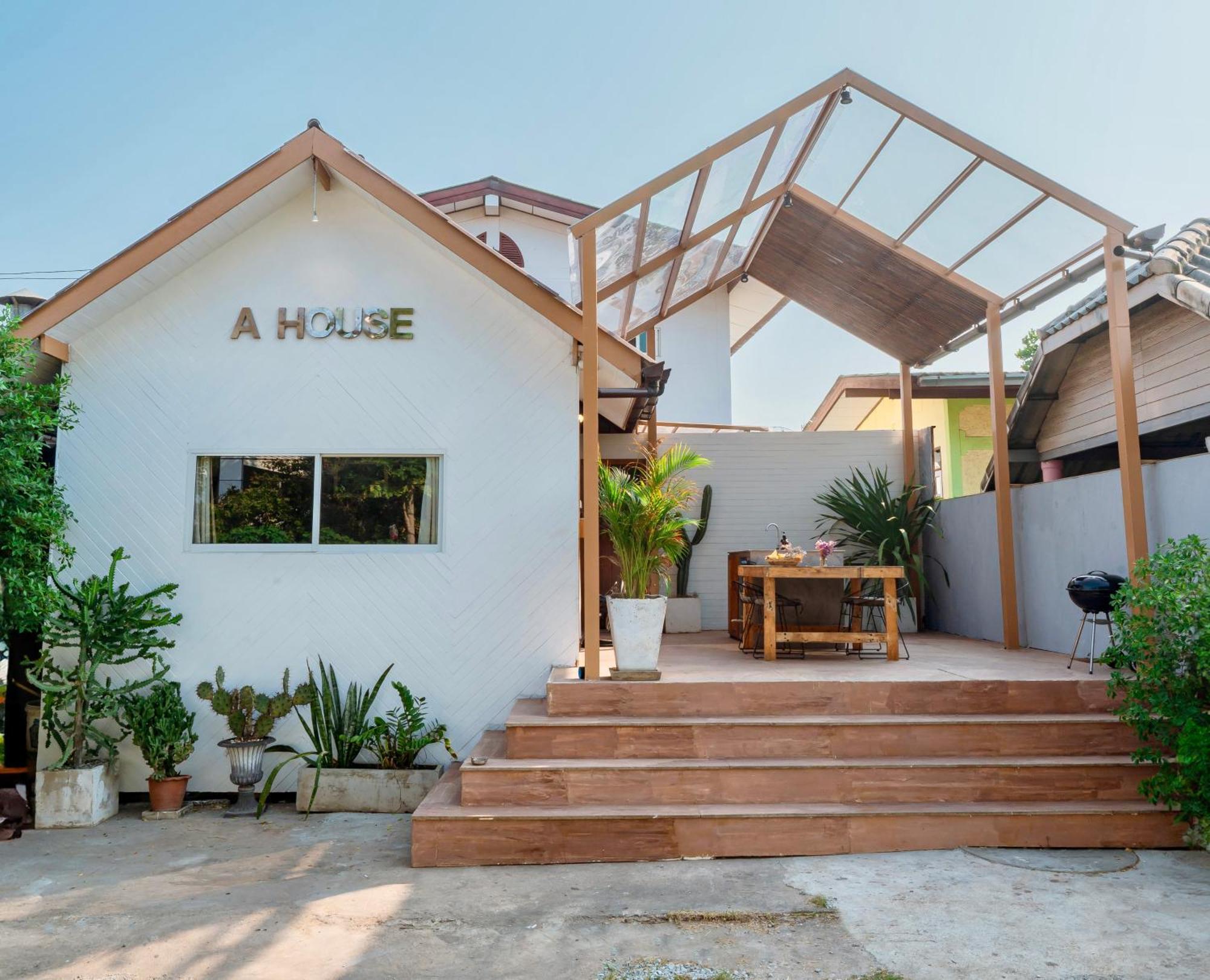 Vila A House Ko Lan Exteriér fotografie